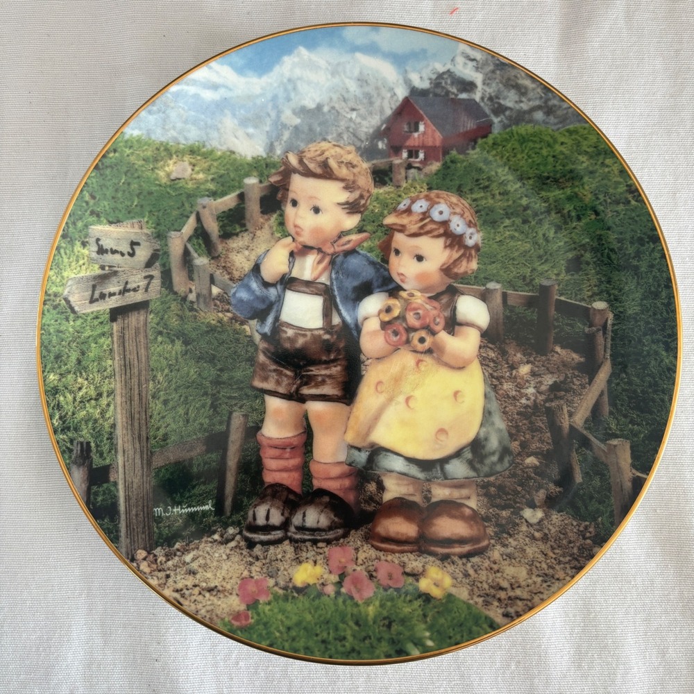 M J Hummel Little Companions Plate Collection Country Crossroads Series Set of 4 - Picture 2 of 12